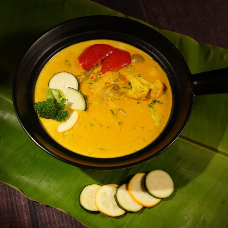 Burmese curry, thai curry, thai food, thai cuisine